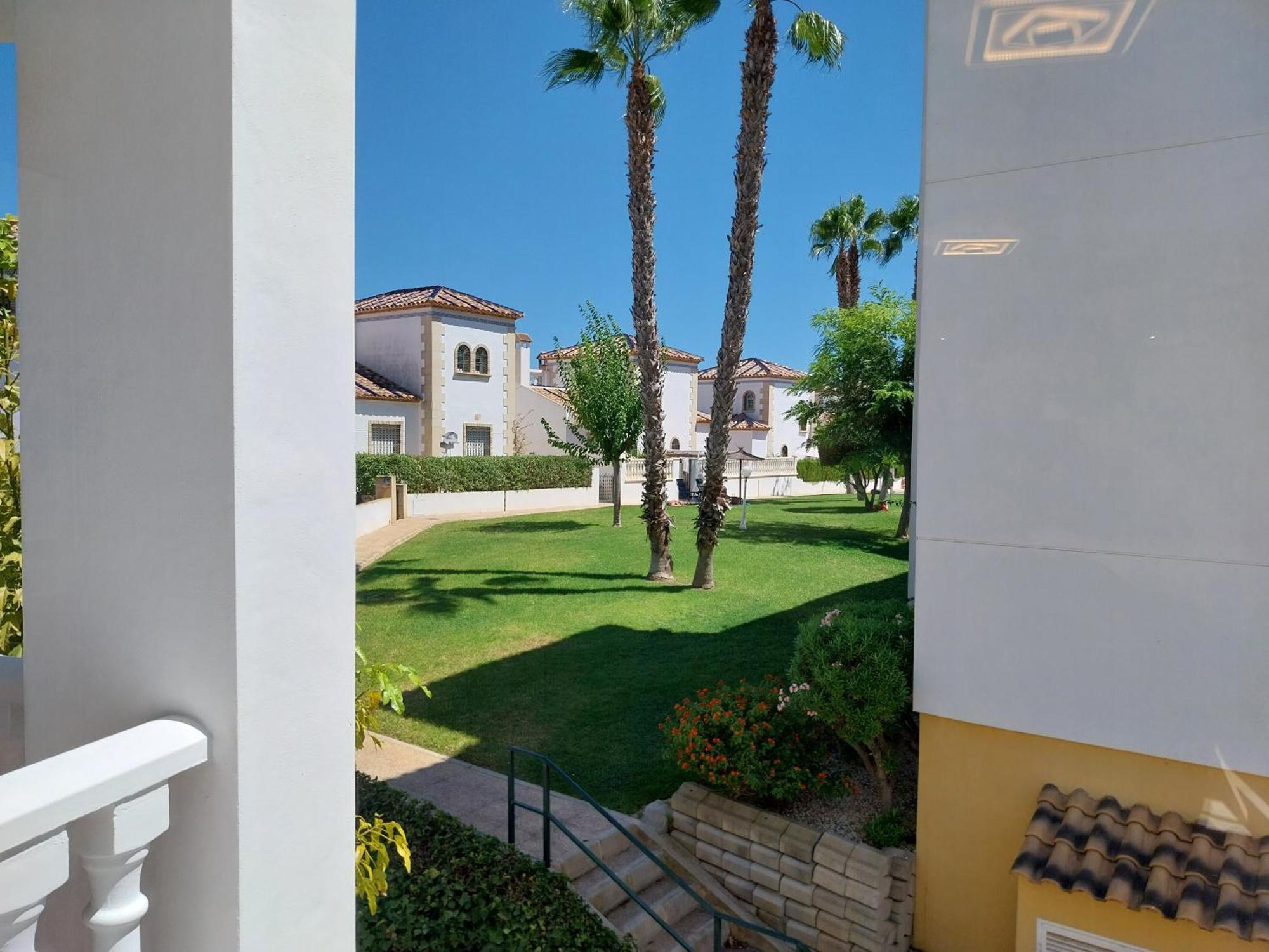 Charming Apartment In Front Of Villamartin Golf And Plaza Exterior photo