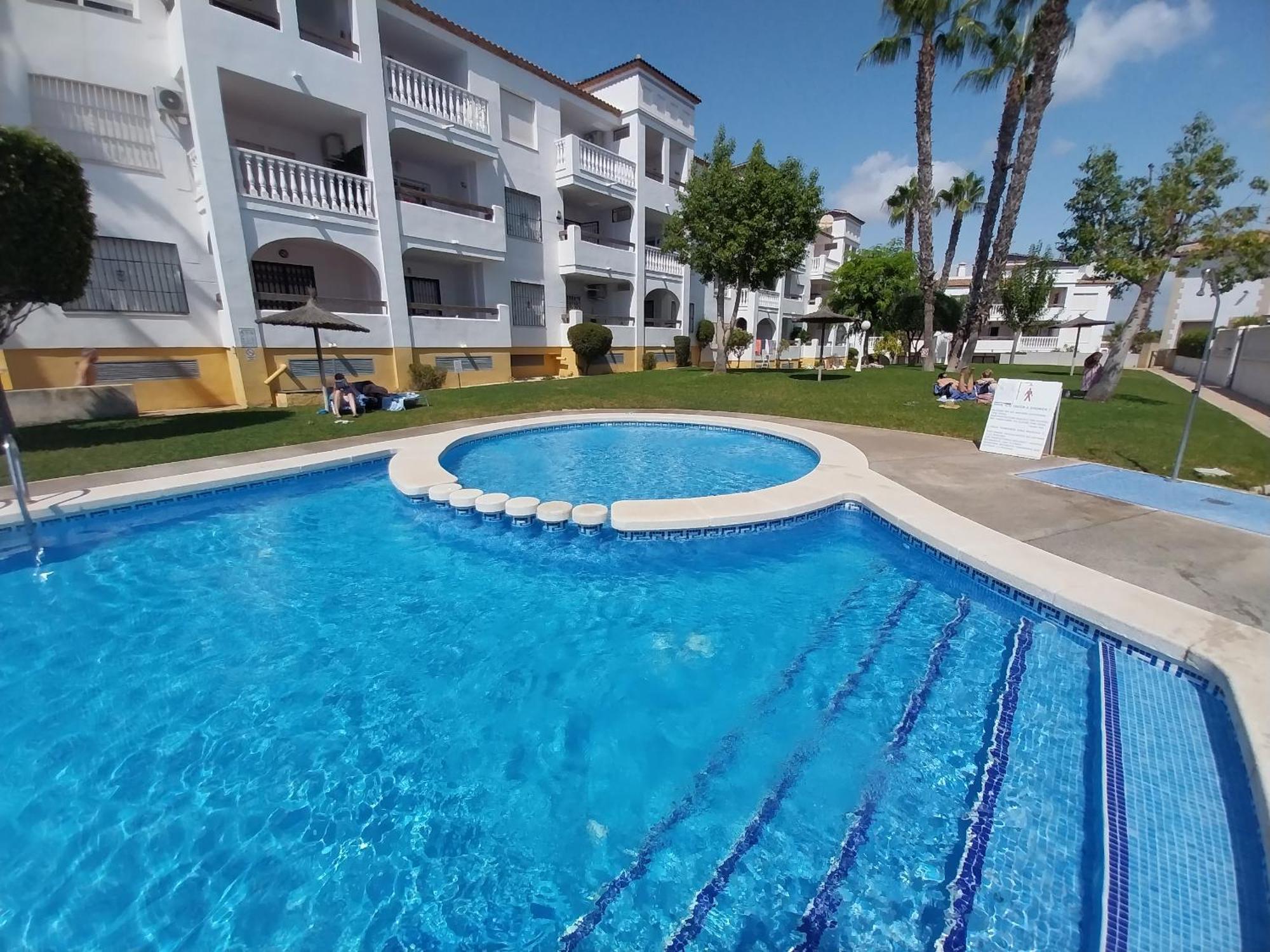 Charming Apartment In Front Of Villamartin Golf And Plaza Exterior photo