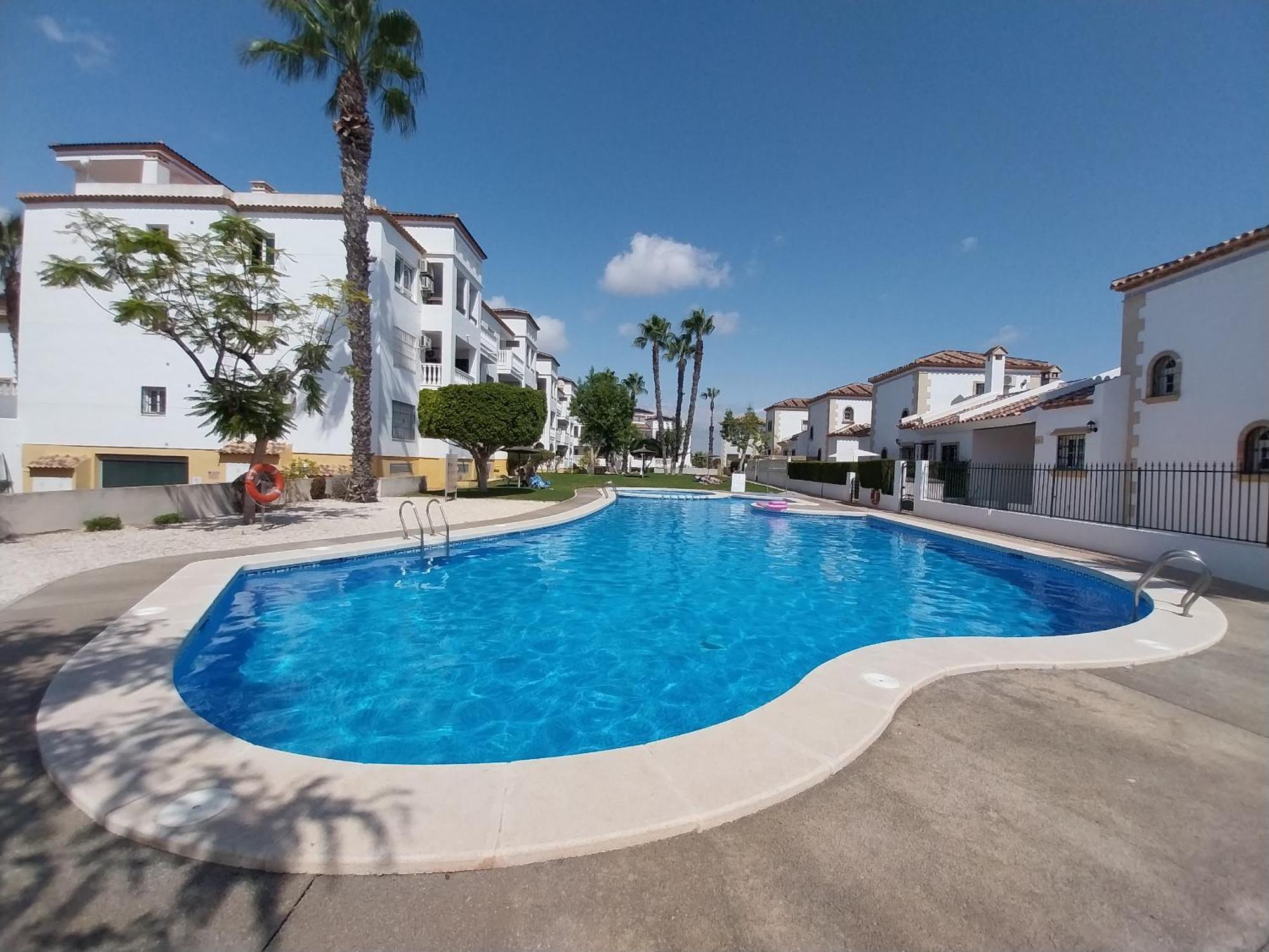 Charming Apartment In Front Of Villamartin Golf And Plaza Exterior photo